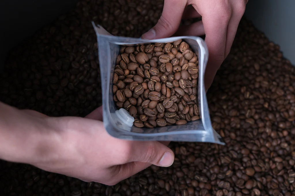 بهترین روش نگهداری قهوه در خانه با حفظ طعم و عطر آن