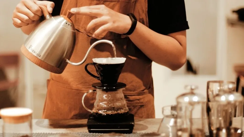 قهوه دمی چیست؟ انواع قهوه دمی و طرز تهیه