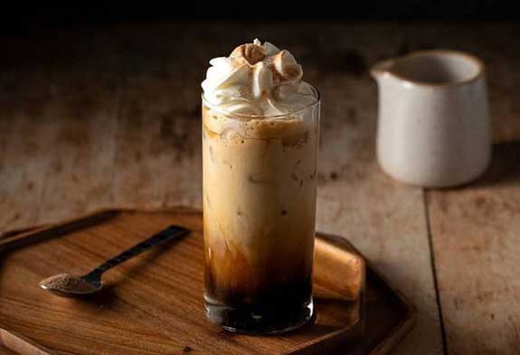 طرز تهیه کارامل ماکیاتو در خانه